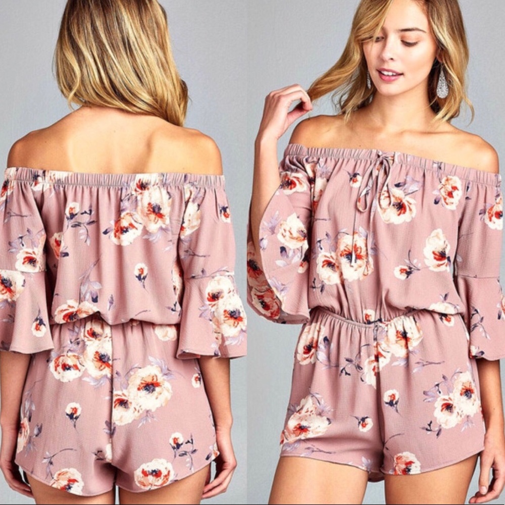 •SALE!!• Pink Floral Romper